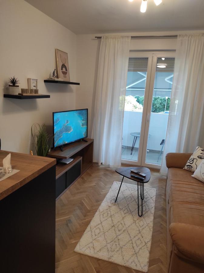 Dea Apartment Рийека Екстериор снимка